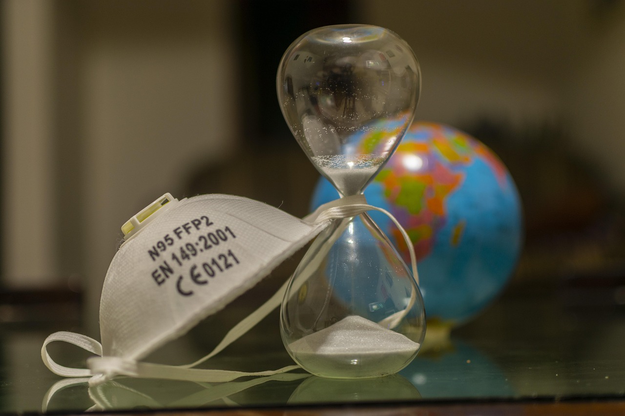 如何利用光环效应来提高企业认知度