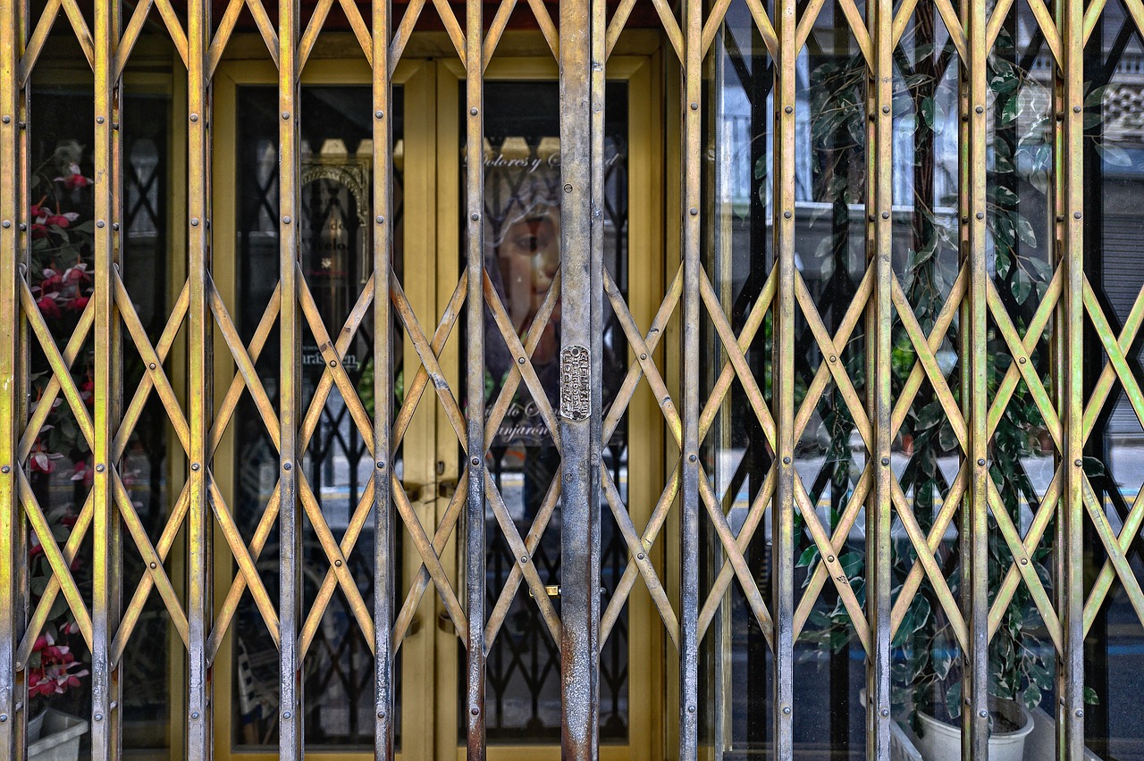 无需实名上网卡：小黄狗app详情下载教程